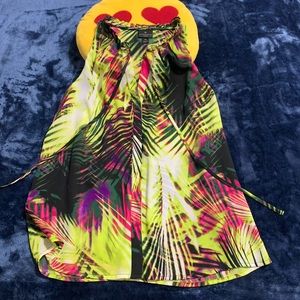 Worthington sleeveless buttoned top